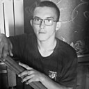 Знакомства: Толик Лукашов, 18 лет, Железногорск