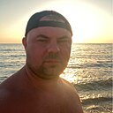 Знакомства: Максим, 42 года, Саратов