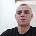 Знакомства: Денис, 40 лет, Красноуфимск