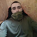 Знакомства: Макс, 21 год, Снежное