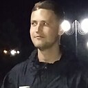 Знакомства: Дима, 22 года, Терновка