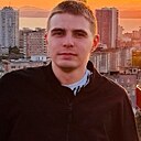 Знакомства: Иван, 25 лет, Владивосток