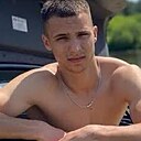 Знакомства: Дмитрий, 22 года, Лесозаводск