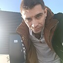 Знакомства: Илья, 39 лет, Киселевск