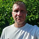 Знакомства: Игорь, 38 лет, Волосово