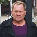 Знакомства: Макс, 44 года, Отрадный