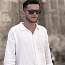 Знакомства: Jeiıi, 26 лет, Краков