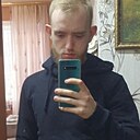 Знакомства: Тоша, 24 года, Новосибирск