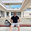 Знакомства: Лев, 35 лет, Кирсанов