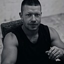 Знакомства: Макс, 28 лет, Киров