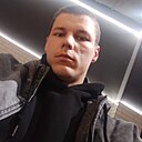 Знакомства: Олег, 29 лет, Саратов