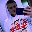 Знакомства: Sergo, 25 лет, Глубокое