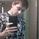 Знакомства: Антон, 19 лет, Уссурийск