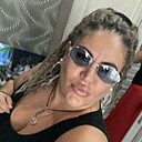 Знакомства: Ксю, 47 лет, Караганда