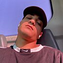 Знакомства: Амирчик, 22 года, Ессентуки