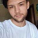 Знакомства: Егор, 22 года, Нижневартовск