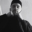 Знакомства: Виктор, 28 лет, Шадринск