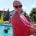 Знакомства: Елена, 32 года, Снежное
