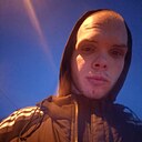 Знакомства: Александр, 23 года, Владимир