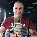 Знакомства: Олег, 45 лет, Владивосток