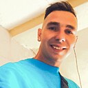 Знакомства: Валентин, 32 года, Кострома