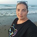 Знакомства: Лана, 31 год, Луганск