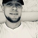 Знакомства: Витя, 28 лет, Луганск