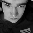 Знакомства: Андрей, 25 лет, Артем