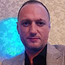 Знакомства: Cristi, 42 года, București