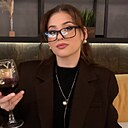 Знакомства: Виктория, 20 лет, Санкт-Петербург