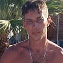 Знакомства: Артём, 27 лет, Логойск