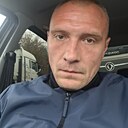 Знакомства: Артем, 31 год, Михнево