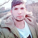 Знакомства: Мансур, 27 лет, Владивосток