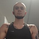 Знакомства: Даник, 21 год, Бобруйск