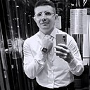 Знакомства: Илья, 26 лет, Фролово