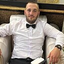 Знакомства: Артем, 32 года, Камышин