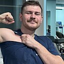 Знакомства: Макс, 35 лет, Новомосковск