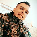 Знакомства: Дмитрий, 26 лет, Новомосковск