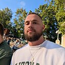 Знакомства: Саша, 28 лет, Новомосковск