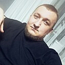 Знакомства: Веня, 28 лет, Новозыбков