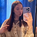 Знакомства: Виктория, 19 лет, Гомель