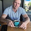 Знакомства: Валентин, 34 года, Мозырь