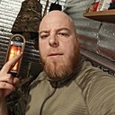 Знакомства: Олег, 34 года, Новосибирск