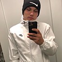 Знакомства: Иван, 33 года, Кодинск