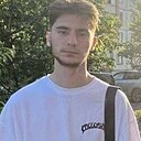 Знакомства: Илья, 21 год, Южно-Сахалинск