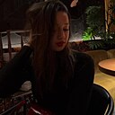 Знакомства: Лиза, 22 года, Красногорск