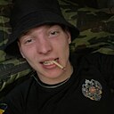 Знакомства: Дмитрий, 22 года, Белгород