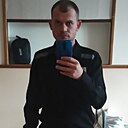 Знакомства: Артём, 32 года, Соликамск