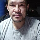 Знакомства: Владислав, 37 лет, Якутск