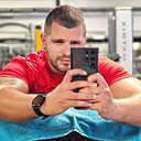 Знакомства: Игорь, 38 лет, Калуга